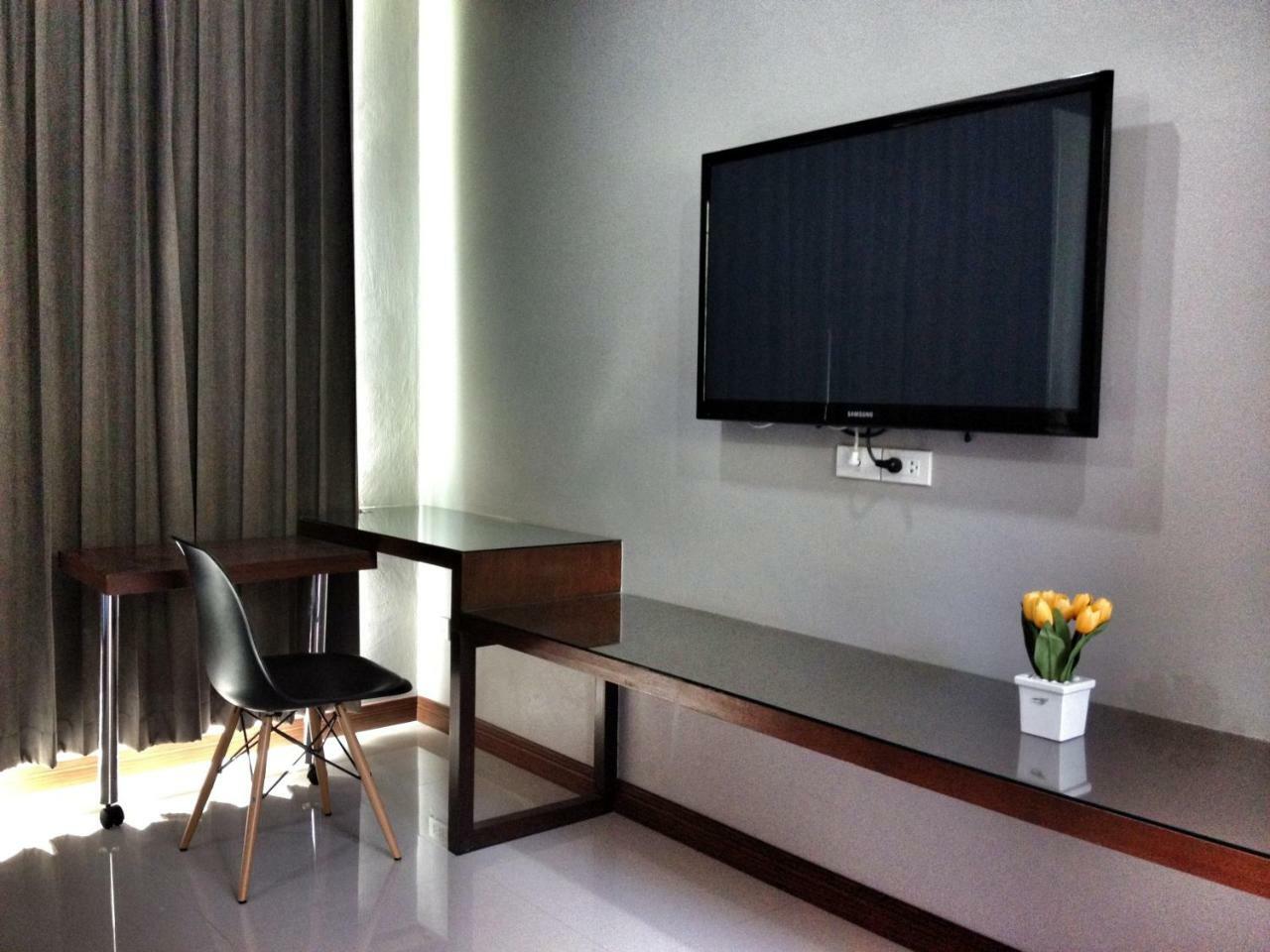 Jintana Resort Buriram Buitenkant foto