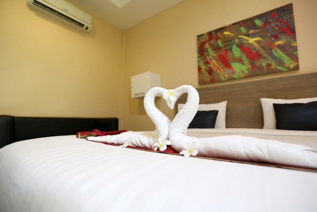 Jintana Resort Buriram Buitenkant foto